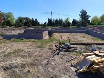 Vundamendi müüri ladumine